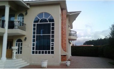 CAJICA - GUARIGUA, 1049 ter M2, 455 M2 const