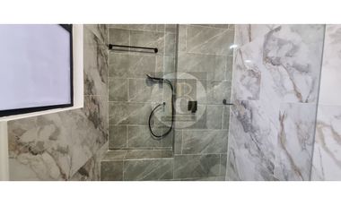 SE VENDE CASA NUEVA A PUERTA CERRADA DE 3 PISOS VILLA MARIA II YOPAL
