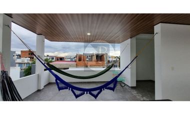 SE VENDE CASA NUEVA A PUERTA CERRADA DE 3 PISOS VILLA MARIA II YOPAL
