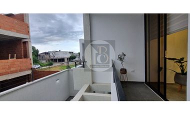 SE VENDE CASA NUEVA A PUERTA CERRADA DE 3 PISOS VILLA MARIA II YOPAL