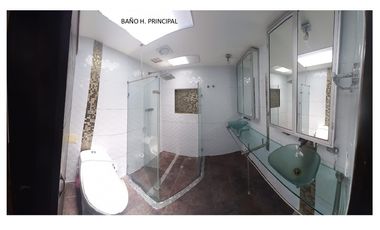 Casa Remodelada con terraza para Arriendo en Santa Paula