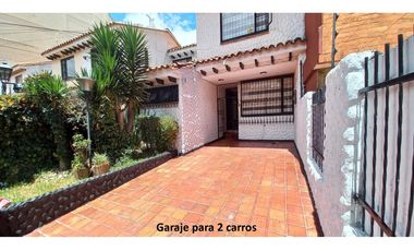 Casa Remodelada con terraza para Arriendo en Santa Paula
