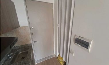 Arriendo Apartaestudio La Castellana