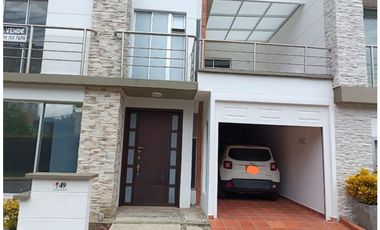 vendo casa en la Ceja, unidad cerrada 180 m2