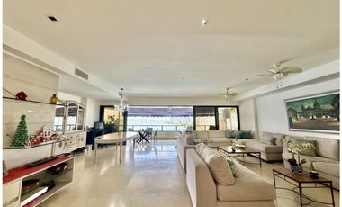 Apartamento Bocagrande sobre la bahia