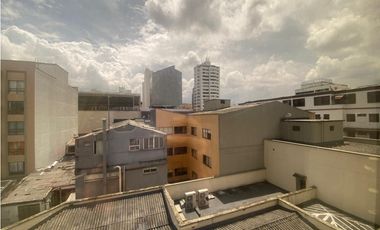 SE VENDE OFICINA EN EL EDIFICIO DIARIO DEL OTUN