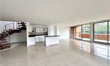 Vendo duplex en Sabaneta