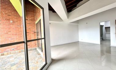 Vendo duplex en Sabaneta
