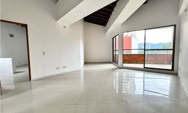 Vendo duplex en Sabaneta