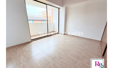 Se Arrienda Hermosa Casa Unifamiliar en Unidad Abierta.