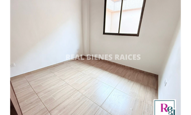 Se Arrienda Hermosa Casa Unifamiliar en Unidad Abierta.