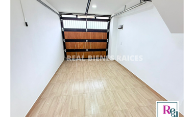 Se Arrienda Hermosa Casa Unifamiliar en Unidad Abierta.
