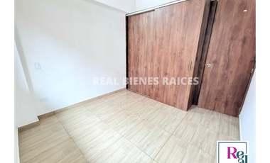 Se Arrienda Hermosa Casa Unifamiliar en Unidad Abierta.
