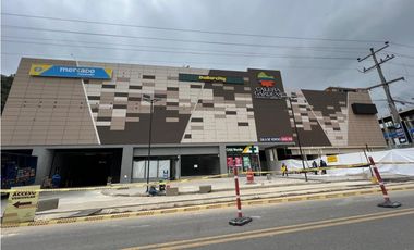 Se vende Local centro comercial La Calera Gardens