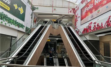 Se vende Local centro comercial La Calera Gardens