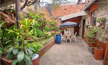 Casa en venta en Medellín, Belén
