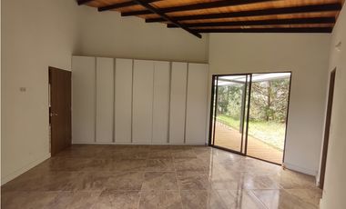 Casa en Arriendo en El Retiro sector Pantanillo