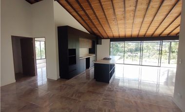 Casa en Arriendo en El Retiro sector Pantanillo