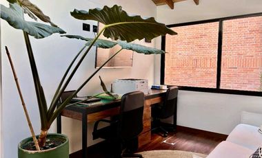 Hermosa casa cerca al Drive In