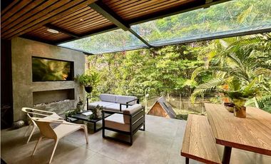 Hermosa casa cerca al Drive In