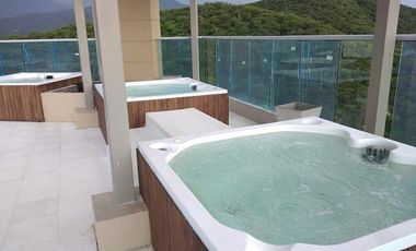 Apartaestudio amoblado en Salguero con piscina y vista