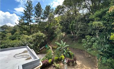 Se vende casa campestre en Copacabana