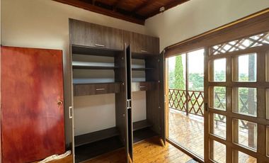 Se vende casa campestre en Copacabana