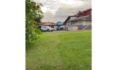 SE VENDE CASA LOTE EN LA VIA CERRITOS KM 6 DIAGONAL A LA TOYOTA