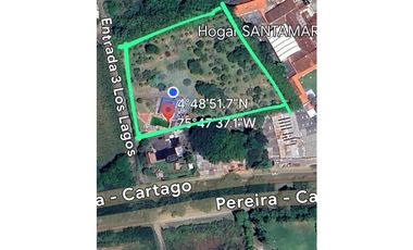 SE VENDE CASA LOTE EN LA VIA CERRITOS KM 6 DIAGONAL A LA TOYOTA