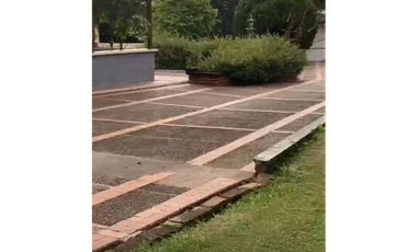 SE VENDE CASA LOTE EN LA VIA CERRITOS KM 6 DIAGONAL A LA TOYOTA