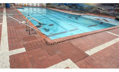 SE VENDE CASA LOTE EN LA VIA CERRITOS KM 6 DIAGONAL A LA TOYOTA