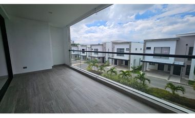Arriendo Apartasuite Condominio Lagos de Iraka
