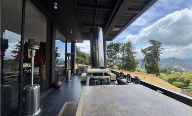 SE VENDE O ARRIENDA CASA LA CALERA 1600m2