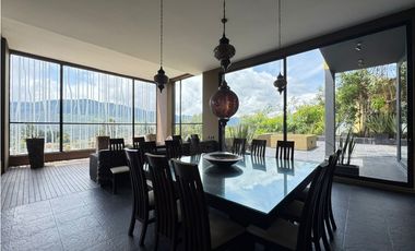 SE VENDE O ARRIENDA CASA LA CALERA 1600m2