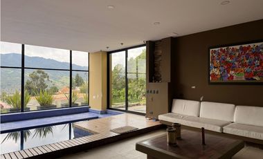 SE VENDE O ARRIENDA CASA LA CALERA 1600m2