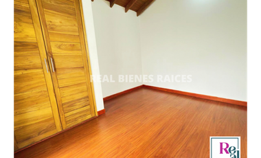 Casa Medianera en Arriendo – Excelente Ubicación en La Ceja