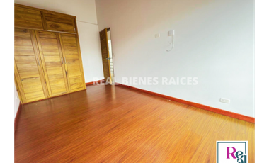 Casa Medianera en Arriendo – Excelente Ubicación en La Ceja