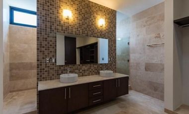 Renta propiedad el Yucatán Country Club