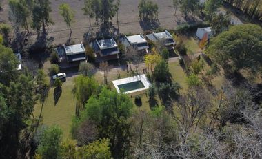 Complejo de cabañas en V. Bianchi y Las Vírgenes - Las Paredes