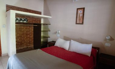 Complejo de cabañas en V. Bianchi y Las Vírgenes - Las Paredes