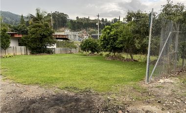 Venta o  /alquiler  de Casa lote para empresa en Guarne