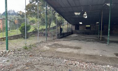 Venta o  /alquiler  de Casa lote para empresa en Guarne
