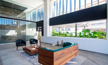 Renta en Zona Hotelera Norte – DUVA, Amueblado y con Vista Panorámica al Mar.