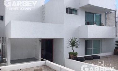 CASA EN RENTA EN REAL DE JURIQUILLA