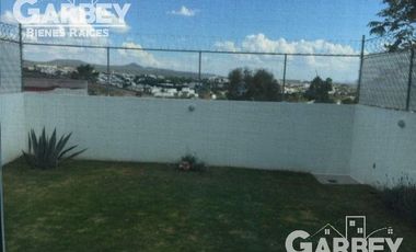 CASA EN RENTA EN REAL DE JURIQUILLA