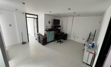 REMATO TRIPLEX DE 330 MT2 EN SACHACA