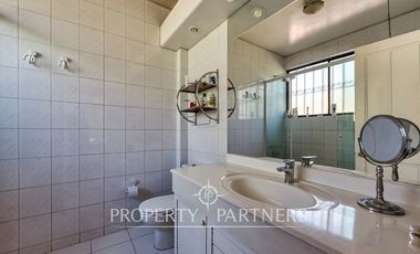 Gran casa, rodeada de naturaleza, con espectaculares vistas en el Arrayán