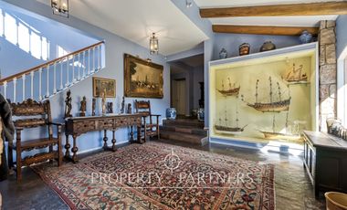 Gran casa, rodeada de naturaleza, con espectaculares vistas en el Arrayán