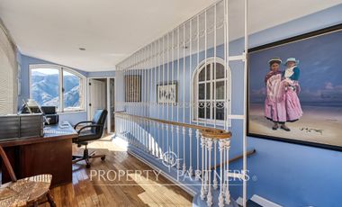 Gran casa, rodeada de naturaleza, con espectaculares vistas en el Arrayán