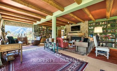 Gran casa, rodeada de naturaleza, con espectaculares vistas en el Arrayán